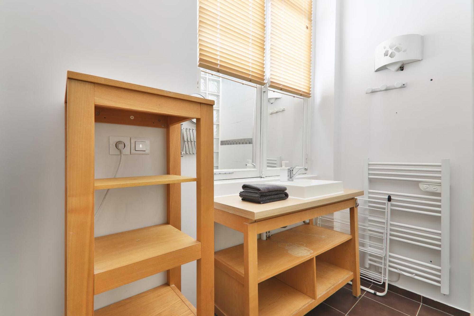 Appartement Quartier Place Des Vosges Paris Exteriör bild